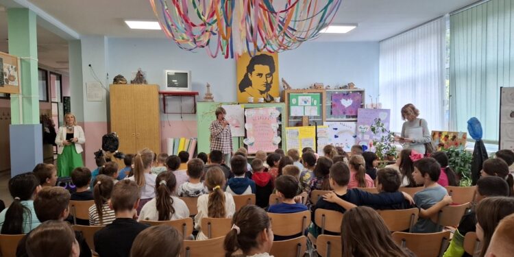 Obeležena Dečja nedelja u Izdvojenom odeljenju ,,Olga Petrov” u Barandi