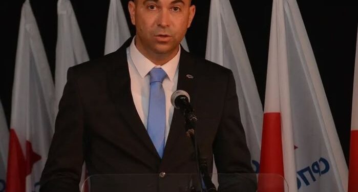 Predsednik Opštinskog odbora SNS Opovo, Predrag Ginculj uputio božićnu čestitku svim vernicima koji danas proslavljaju Božić