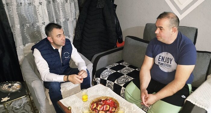 Pokrajinski poslanik Predrag Ginculj u poseti drugovima iz školskih dana
