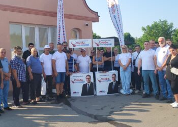 REKORDAN ODZIV NA DANAŠNJEM ŠTANDU OO SNS OPOVO